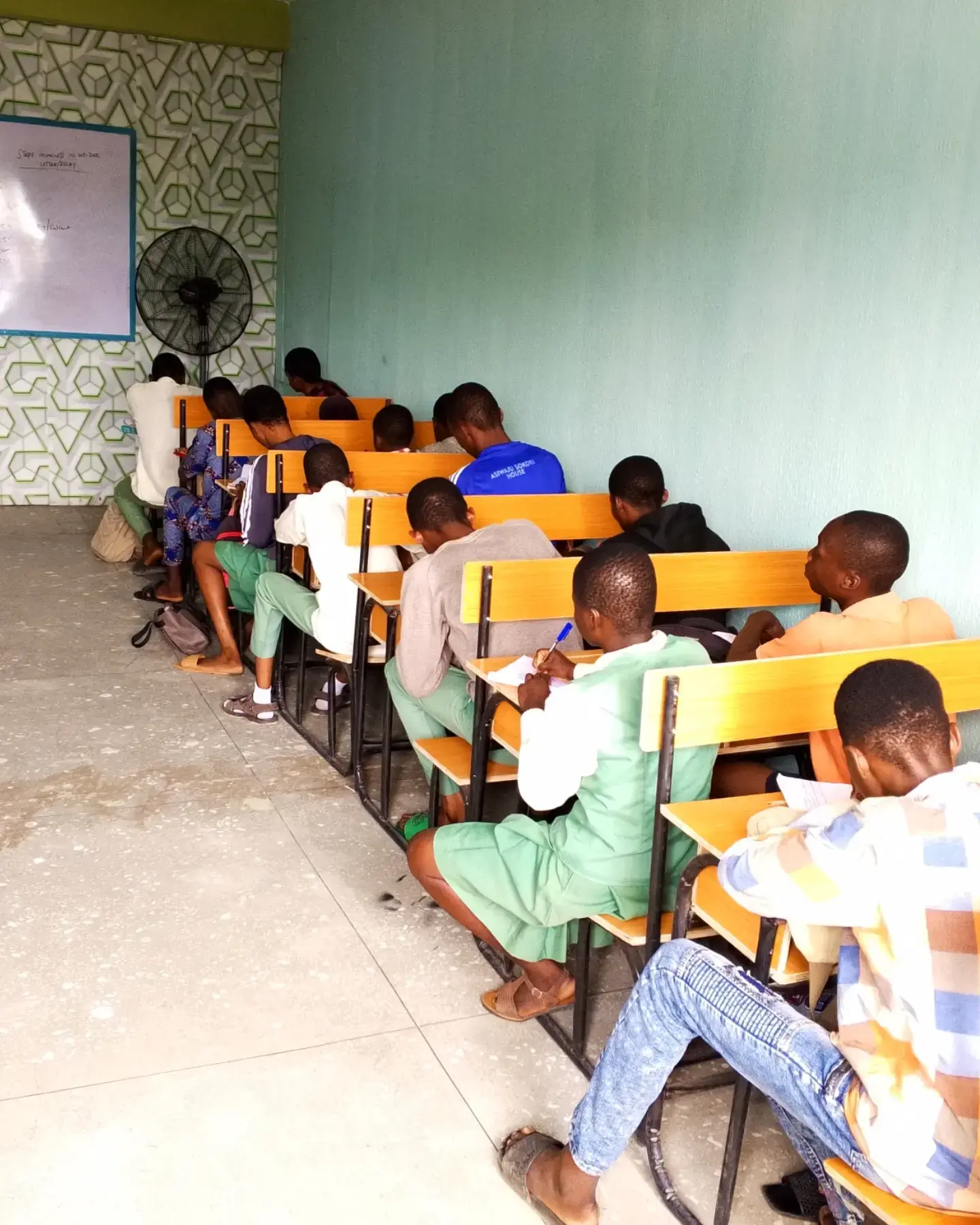 Free tutorial for senior secondary schools in Abeokuta Ogun State